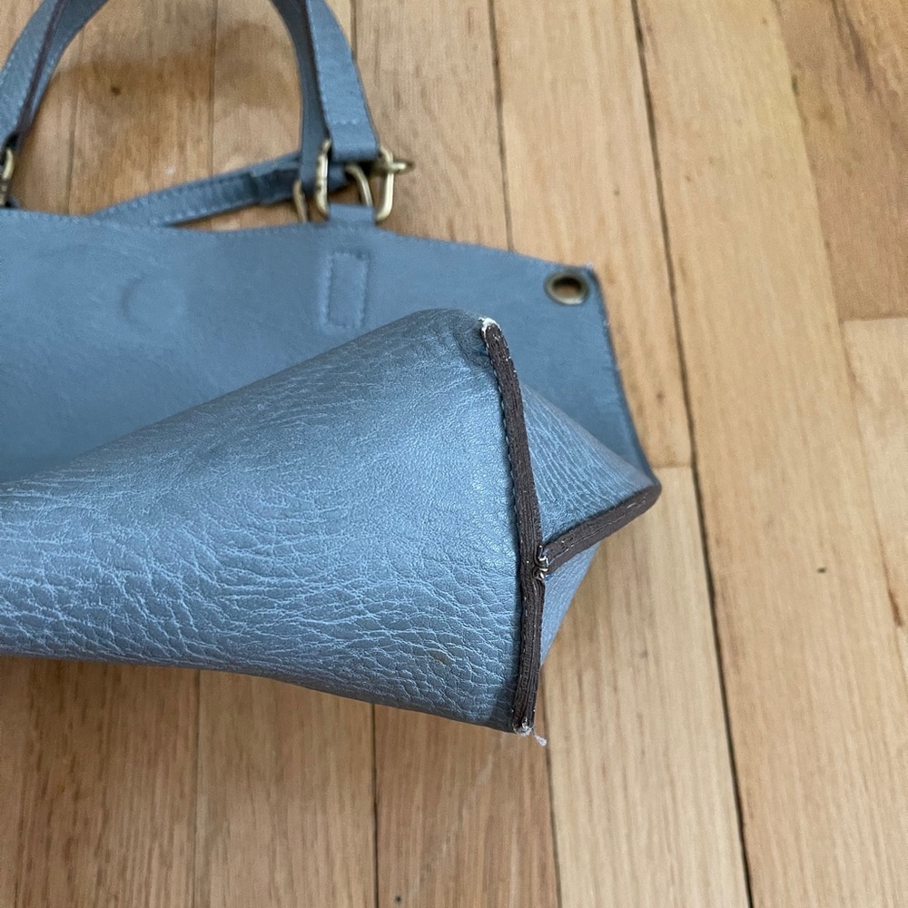 Purse - Picture 3 of 5